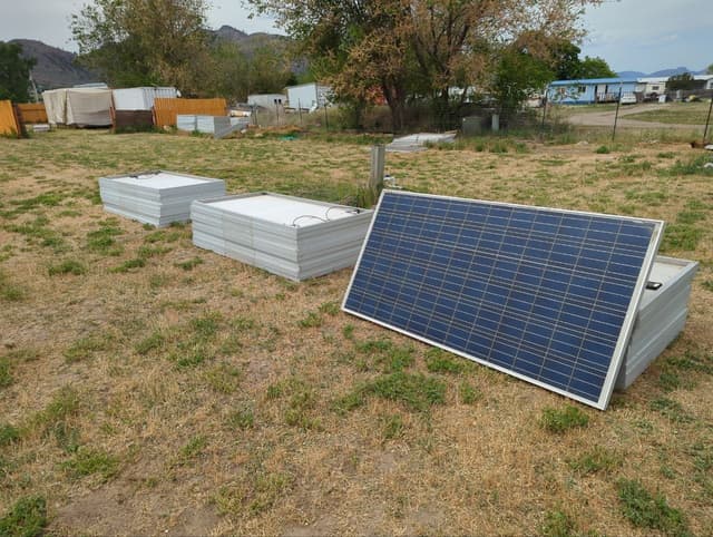 ReneSola 300W Polycrystalline — Used Commercial 4